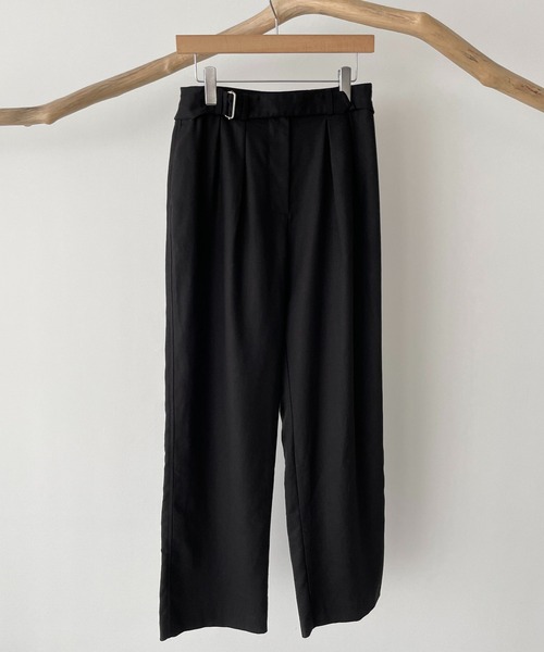 CANAL JEAN(キャナルジーン)の「El mar(エルマール) ベルト付きタックパンツ(スラックス・レディース・ブラック/グレー・ONE SIZE)」の4枚目の写真