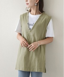 深Vネックベスト