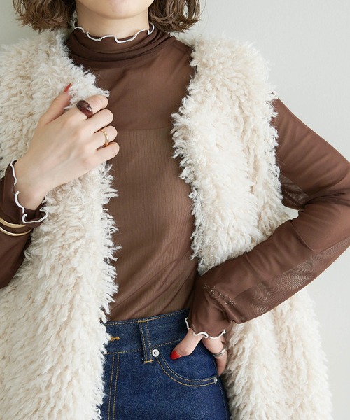 DISCOAT（ディスコート）の「【WEB限定】配色パイピングメローシアートップス（Tシャツ/カットソー・レディース・ブラウン/アイボリー/ブラック/ホワイト×グリーン・FREE）」の10枚目の写真