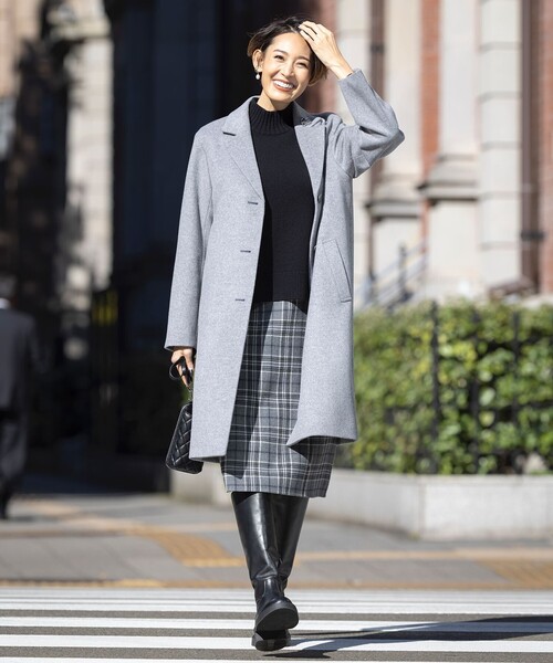 J.PRESS（ジェイプレス）の「アンゴラビーバー チェスターコート（チェスターコート・レディース・ライトグレー系/ブラック系・T15/T13）」の3枚目の写真
