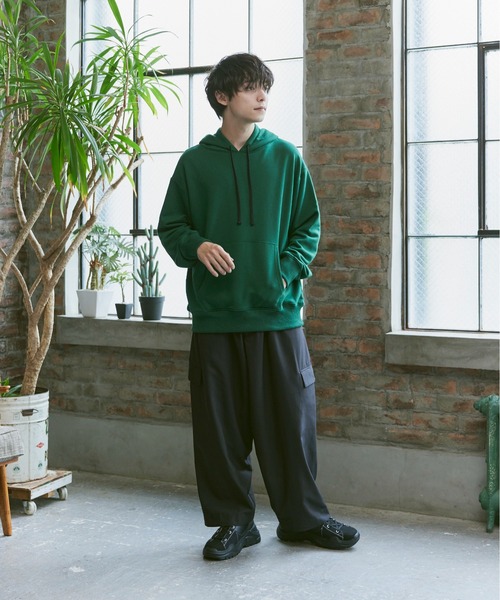 Alpinus（アルピナス）の「Alpinus - back design loose parka / バックデザインルーズパーカー（パーカー・メンズ・ネイビー/グリーン・SMALL/MEDIUM）」の20枚目の写真