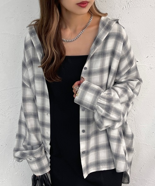 apres jour mignon（アプレジュールミニョン）の「アソートチェックBIGシャツ【ZOZOTOWN限定アイテム】（シャツ/ブラウス・レディース・オフホワイト/ブルー/アイボリー/ブラック・X-LARGE/フリー）」の5枚目の写真