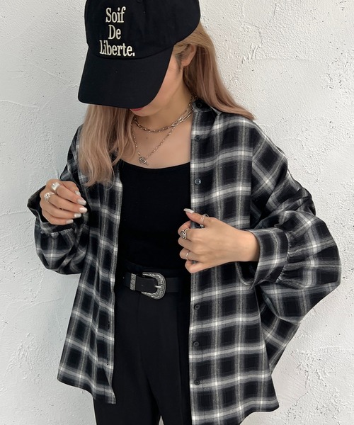 apres jour mignon（アプレジュールミニョン）の「アソートチェックBIGシャツ【ZOZOTOWN限定アイテム】（シャツ/ブラウス・レディース・オフホワイト/ブルー/アイボリー/ブラック・X-LARGE/フリー）」の16枚目の写真