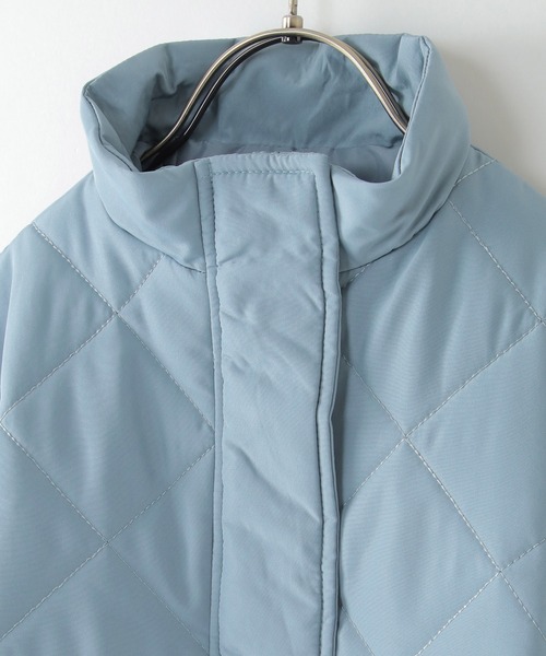 ikka(イッカ)の「ダイヤキルト中綿ジャケット(110~160cm)(ダウンジャケット/コート・キッズ・ブルー/ライトベージュ・120/150/110/140/160/130)」の5枚目の写真