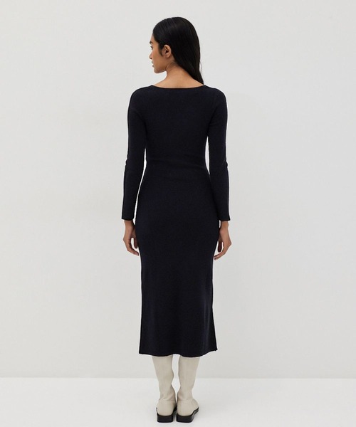 Love,Bonito(ラブボニート)の「エイリン ニット ボディコン ミダクシードレス(ワンピース・レディース・ブラック/ブラウン・X-SMALL/SMALL/MEDIUM/LARGE)」の8枚目の写真