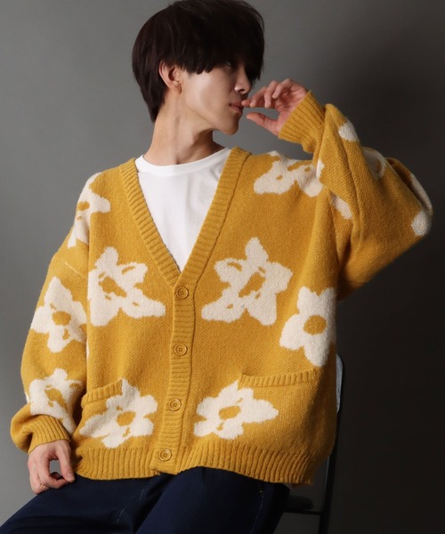 SITRY(シトリー)の「Big silhouette Jacquard flower Knit Cardigan/ビッグシルエット ジャガード フラワー ニット カーディガン/カーデ(カーディガン/ボレロ・メンズ・ブルー/マスタード/ブラック・L/M)」の14枚目の写真