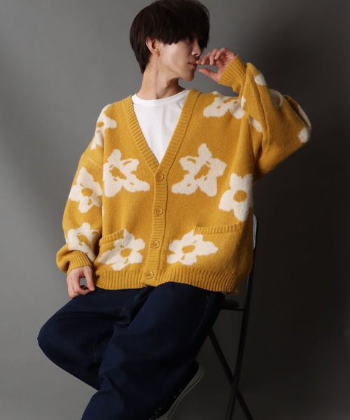 SITRY(シトリー)の「Big silhouette Jacquard flower Knit Cardigan/ビッグシルエット ジャガード フラワー ニット カーディガン/カーデ(カーディガン/ボレロ・メンズ・ブルー/マスタード/ブラック・L/M)」の15枚目の写真