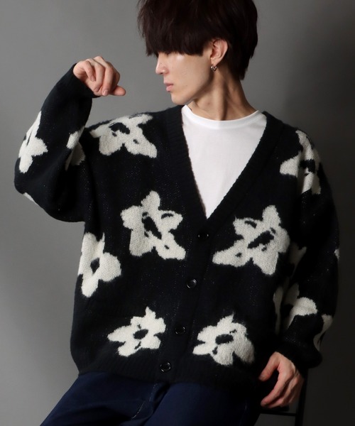 SITRY(シトリー)の「Big silhouette Jacquard flower Knit Cardigan/ビッグシルエット ジャガード フラワー ニット カーディガン/カーデ(カーディガン/ボレロ・メンズ・ブルー/マスタード/ブラック・L/M)」の18枚目の写真