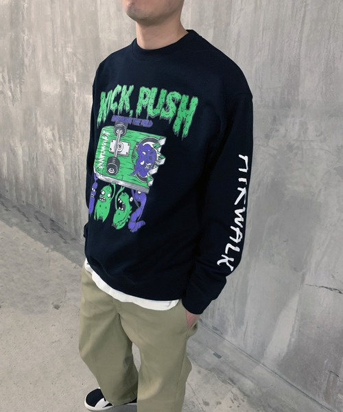 AIRWALK(エアウォーク)の「AIRWALK】エアウォーク グラフィッククルートレーナー Unisex-12oz. ヘビーウェイト AWM31302(スウェット・メンズ・レッド/ホワイト/ダークブルー/ブラック・MEDIUM/LARGE/X-LARGE)」の12枚目の写真