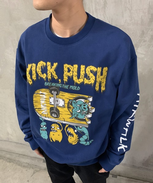 AIRWALK(エアウォーク)の「AIRWALK】エアウォーク グラフィッククルートレーナー Unisex-12oz. ヘビーウェイト AWM31302(スウェット・メンズ・レッド/ホワイト/ダークブルー/ブラック・MEDIUM/LARGE/X-LARGE)」の14枚目の写真