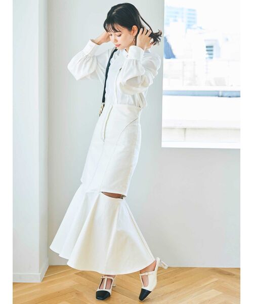 dazzlin(ダズリン)の「ギャザーショルダーブラウス(シャツ/ブラウス・レディース・オフホワイト/ピンク/ブルー・FREE)」の5枚目の写真