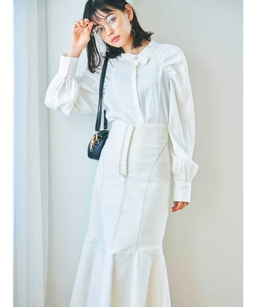 dazzlin(ダズリン)の「ギャザーショルダーブラウス(シャツ/ブラウス・レディース・オフホワイト/ピンク/ブルー・FREE)」の8枚目の写真