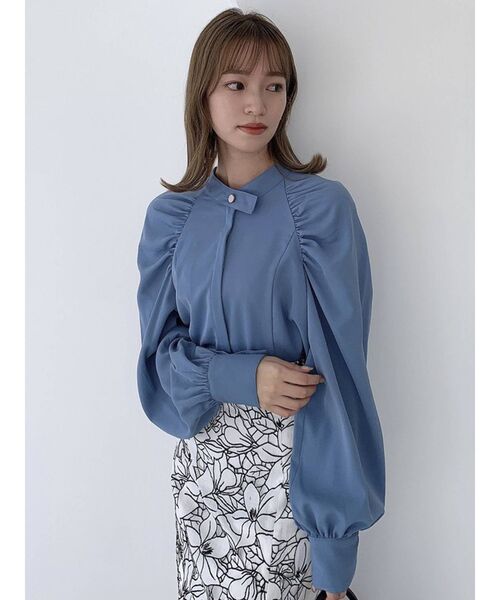 dazzlin(ダズリン)の「ギャザーショルダーブラウス(シャツ/ブラウス・レディース・オフホワイト/ピンク/ブルー・FREE)」の20枚目の写真