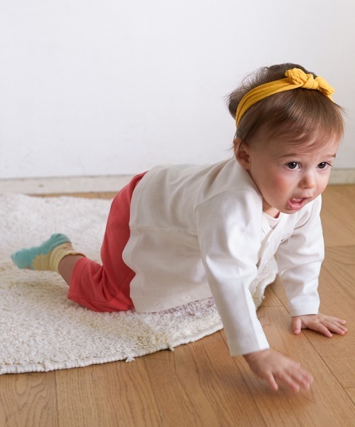 combimini（コンビミニ）の「UVカットカーディガン（カーディガン/ボレロ・キッズ・オフホワイト/オレンジ系/黄緑系・100/110/90/80/120/70）」の14枚目の写真