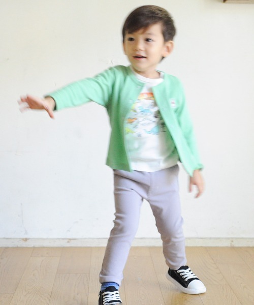 combimini（コンビミニ）の「UVカットカーディガン（カーディガン/ボレロ・キッズ・オフホワイト/オレンジ系/黄緑系・100/110/90/80/120/70）」の4枚目の写真