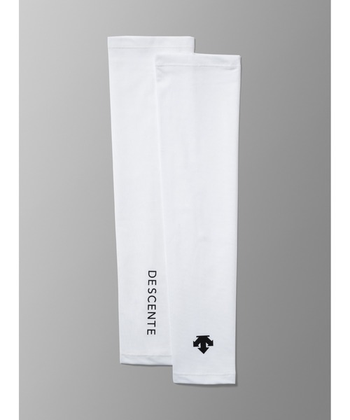 DESCENTE GOLF（デサントゴルフ）の「クーリングアームカバー UVケア  ゴルフウエア メンズ（アームカバー・メンズ・ホワイト/ブラック・F）」の5枚目の写真