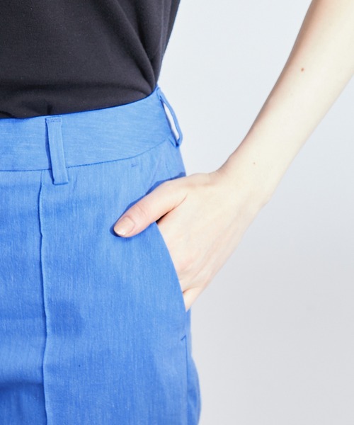 ROPE'(ロペ)の「【洗える】コットンリネンピンタックシガレット美脚パンツ(その他パンツ・レディース・ブラック/ブルー系その他4/イエロー系その他4・36/38/40)」の7枚目の写真