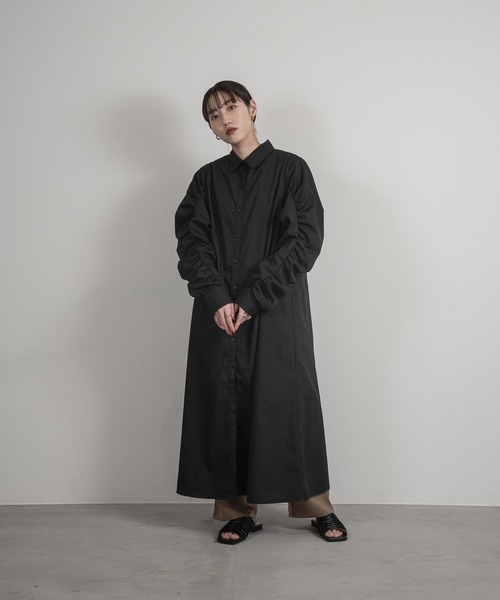 lawgy(ラウジー)の「gather sleeve shirt op(ワンピース・レディース・ホワイト/ブラック・FREE)」の17枚目の写真