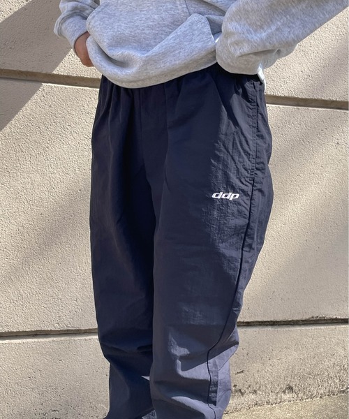 ddp（ディーディーピー）の「【 ddp / ディーディーピー 】 ナイロントレーニングパンツ NYLON TRANING PANTS A5306-153AA02 MNF（その他パンツ・レディース・グレー/ネイビー/ブルー・MEDIUM/LARGE）」の12枚目の写真