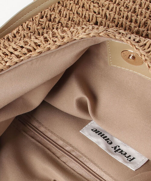 fredy emue（フレディエミュ）の「トライアングルペーパートートバッグ（トートバッグ・レディース・アイボリー/ベージュ・FREE）」の9枚目の写真