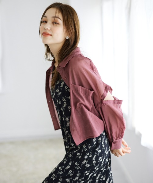 mysty woman(ミスティウーマン)の「ショートシアー2WAYシャツ 908451(シャツ/ブラウス・レディース・ブラウン/バーガンディー/アイボリー・FREE)」の3枚目の写真