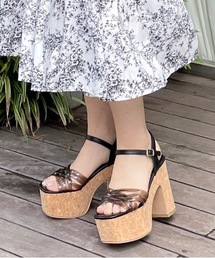 クリアチューブサンダル