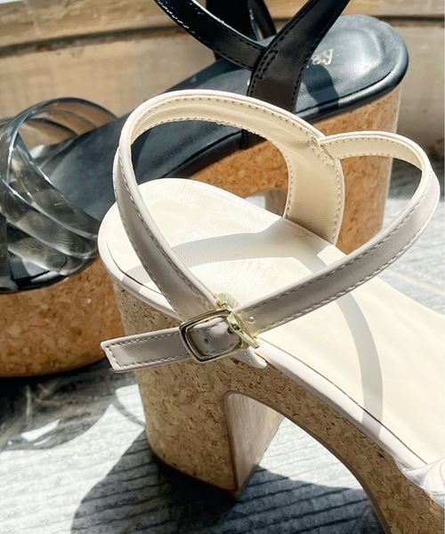 one wayザッカ（ワンウェイザッカ）の「クリアチューブサンダル（サンダル・レディース・ブラック/ベージュ・LARGE/SMALL/MEDIUM）」の11枚目の写真