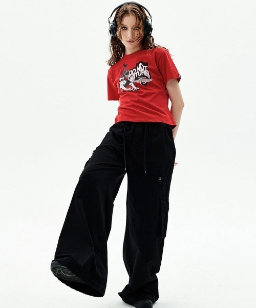 A'GEM9(エージェムナイン)の「A'GEM/9 × .kom『runningHIGH/ランニングハイ』DON'T DISTURB CROP TEE / ドント ディスターブクロップ 半袖カットソー(Tシャツ/カットソー・レディース・ホワイト/カーキ・FREE)」の5枚目の写真
