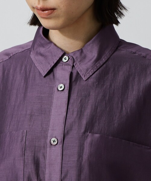 GALLEST（ギャレスト）の「シアークロップドシャツ（シャツ/ブラウス・レディース・ブラック/ダークグリーン/パープル系4・38）」の15枚目の写真