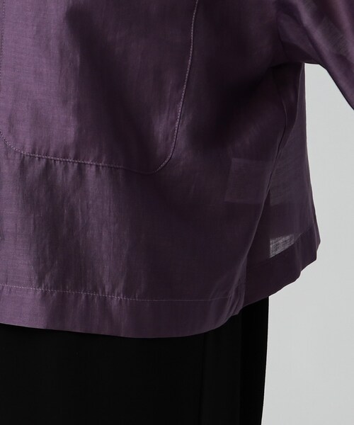 GALLEST（ギャレスト）の「シアークロップドシャツ（シャツ/ブラウス・レディース・ブラック/ダークグリーン/パープル系4・38）」の17枚目の写真