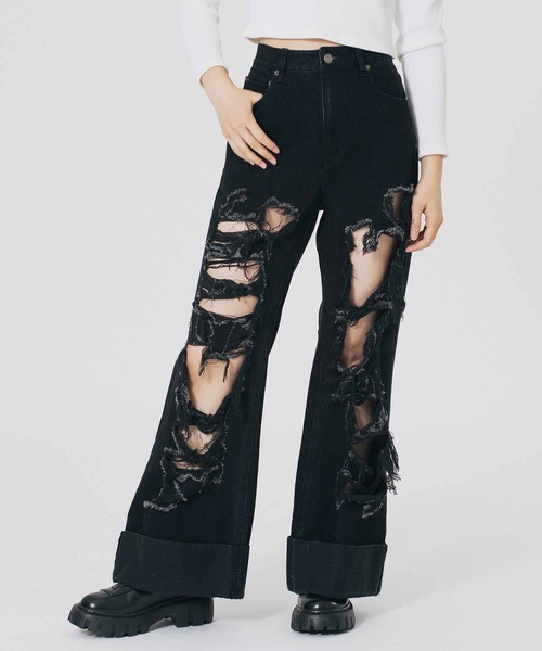 X-girl（エックスガール）の「DISTRESSED ROLL UP DENIM PANTS（デニムパンツ・レディース・ブラック/ライトインディゴブルー・M/S）」の13枚目の写真