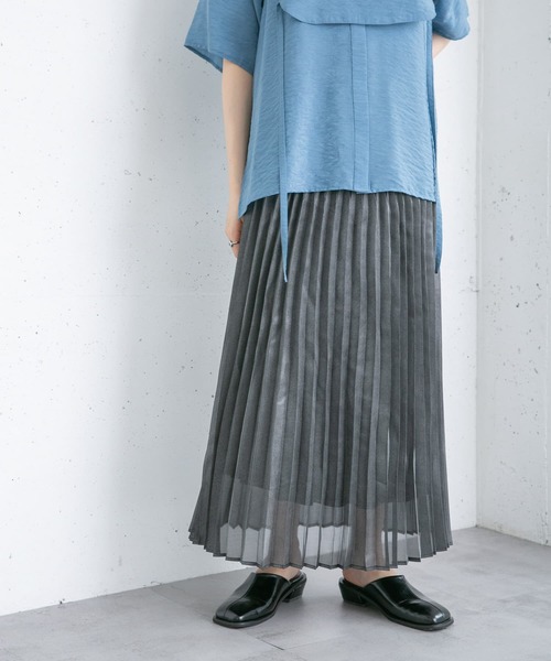 KBF（ケイビーエフ）の「グリッタープリーツスカート（スカート・レディース・ブラック/オフホワイト/グレー・ONE）」の12枚目の写真