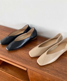 アシメパンプス