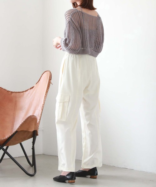 archives（アルシーヴ）の「アシメパンプス（パンプス・レディース・ブラック/グレイッシュベージュ・MEDIUM/LARGE）」の8枚目の写真