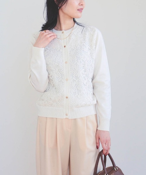 BEAMS HEART(ビームスハート)の「フロントレース ニットカーディガン(手洗い可能)(カーディガン/ボレロ・レディース・ホワイト系その他5/ブラック/ブラウン系その他4・FREE)」の11枚目の写真