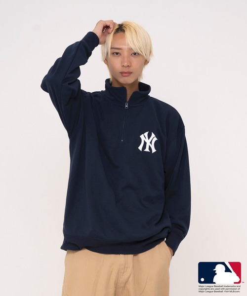 MLB(メジャーリーグベースボール)の「MLB/メジャーリーグベースボール WEB限定 別注 エムエルビー ロゴ刺繍 ツイルワッペン ラバープリント 球団ロゴ オーバーサイズ 長袖 ハーフジップ パーカー 裏毛(スウェット・メンズ・オフホワイト/グリーン/ネイビー/ブラック/グレー・M/LL/L)」の11枚目の写真