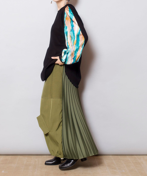 OSMOSIS（オズモーシス）の「【WEB限定アイテム】切替ｽﾘｰﾌﾞﾌﾟﾙｵｰﾊﾞｰ（Tシャツ/カットソー・レディース・ブラック/アイボリー・ONE SIZE）」の5枚目の写真