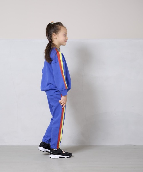 BIG FIELD（ビッグフィールド）の「カラーテープスウェットロングパンツ（80～150cm）（スウェットパンツ・キッズ・ブルー/オフホワイト/チャコール/ブラウン・120/130/150/80/90/110/95/100/140）」の8枚目の写真