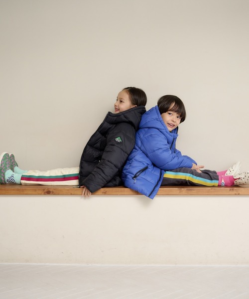 BIG FIELD（ビッグフィールド）の「カラーテープスウェットロングパンツ（80～150cm）（スウェットパンツ・キッズ・ブルー/オフホワイト/チャコール/ブラウン・120/130/150/80/90/110/95/100/140）」の20枚目の写真