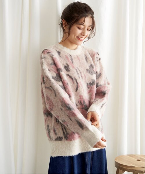 LBC（エルビーシー）の「フラワージャカードふんわりプルオーバー（ニット/セーター・レディース・ブルー/ベージュ・M）」の14枚目の写真