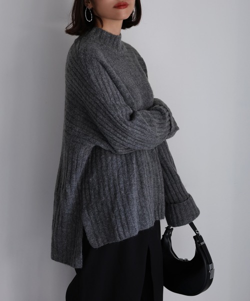 Riberry(リベリー)の「ハイネックワイドリブニット(ニット/セーター・レディース・チャコールグレー/ベージュ/グレー・FREE)」の8枚目の写真