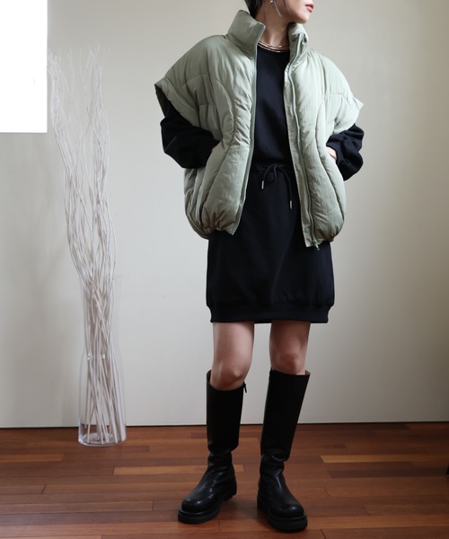 ULEULA（ウルア）の「オーバーショルダーエコダウンベスト（ダウンベスト・レディース・ブラック/カーキ/グレー・FREE）」の20枚目の写真