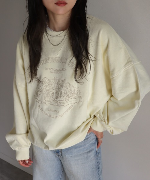 COURO（コウロ）の「ヴィンテージライク刺繍ピグメントスウェット（スウェット・レディース・ピンク/ブラック/ブルー/ネイビー/アイボリー/ブラック系1/ネイビー系3/ネイビー系1/ネイビー系2/ブラック系3/ピンク系/ネイビー系/ブラック系/ピンク系1/ブラック系2・L/M）」の6枚目の写真