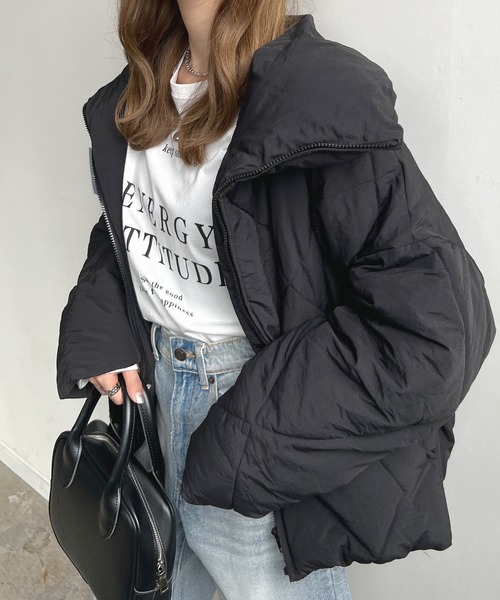 Futier land（フューティアランド）の「ビッグダイヤキルトフェイクダウン（ダウンジャケット/コート・レディース・ライトカーキ/ブラック/グレイッシュベージュ・MEDIUM）」の7枚目の写真