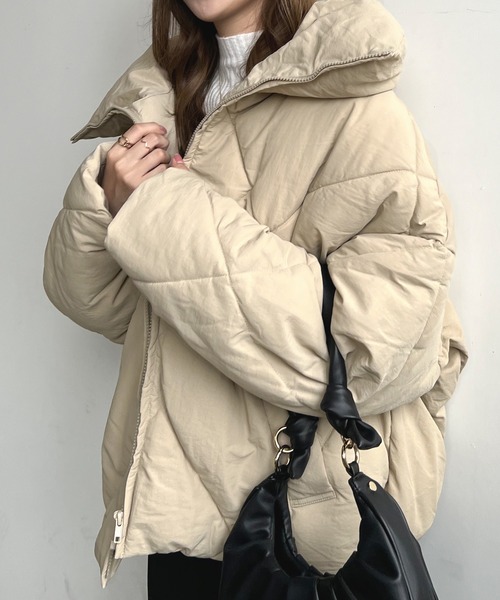 Futier land（フューティアランド）の「ビッグダイヤキルトフェイクダウン（ダウンジャケット/コート・レディース・ライトカーキ/ブラック/グレイッシュベージュ・MEDIUM）」の20枚目の写真