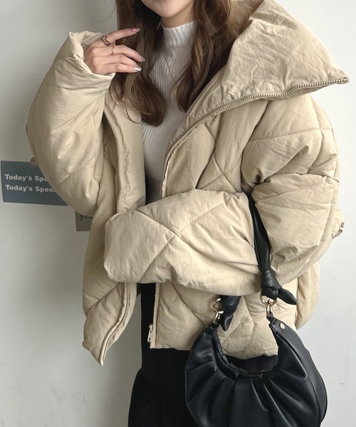 Futier land（フューティアランド）の「ビッグダイヤキルトフェイクダウン（ダウンジャケット/コート・レディース・ライトカーキ/ブラック/グレイッシュベージュ・MEDIUM）」の21枚目の写真