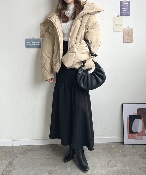 Futier land（フューティアランド）の「ビッグダイヤキルトフェイクダウン（ダウンジャケット/コート・レディース・ライトカーキ/ブラック/グレイッシュベージュ・MEDIUM）」の22枚目の写真