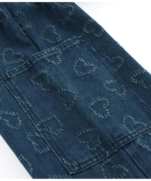 CHILLE（チル）の「ハート　デニムストレートパンツ（デニムパンツ・レディース・ブルー・M/S）」の15枚目の写真