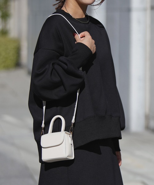 Bonjour Sagan（ボンジュールサガン）の「スクエアミニ2WAYバッグ（ショルダーバッグ・レディース・アイボリー/ブラック/ブラウン・FREE）」の4枚目の写真