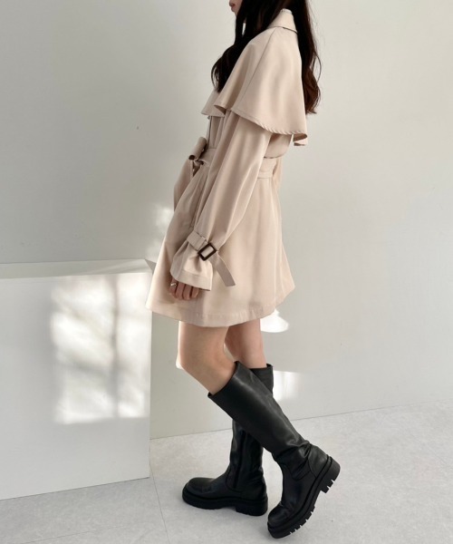 OLIVE des OLIVE（オリーブデオリーブ）の「ケープ付きミドル丈トレンチコート　1041080020（トレンチコート・レディース・ライトベージュ/ベージュ・FREE）」の5枚目の写真